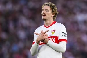 记者：拜仁已告知沃尔特马德退出谈判，不会提交第三份报价