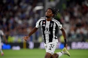 记者：不莱梅以1000万欧+奖金第二次报价姆班古拉