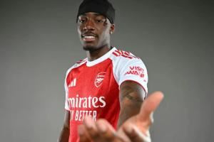 首发还是替补？阿森纳为何签下马杜埃凯