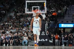 保罗致谢马刺：对这段旅程心怀感激🙏🏾自豪能成为球队一份子