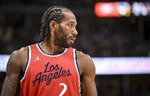 NBA历史仅10人能在出战400+场比赛保持70+%胜率 小卡是现役唯一