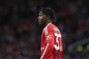 记者：曼联明确无意出售梅努，球员是阿莫林新赛季计划的重要一员